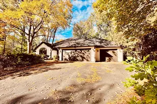 13505 Elkwood Dr, Apple Valley, MN 55124 - Photo 5