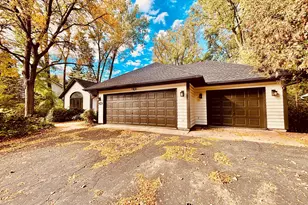 13505 Elkwood Dr, Apple Valley, MN 55124 - Photo 17