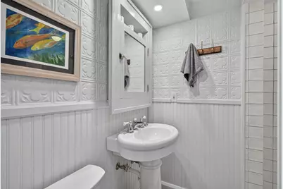 469 Newton Avenue S, Minneapolis, MN 55405 - Photo 45