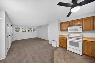 1903 Greenview Pl SW, Rochester, MN 55902 - Photo 5