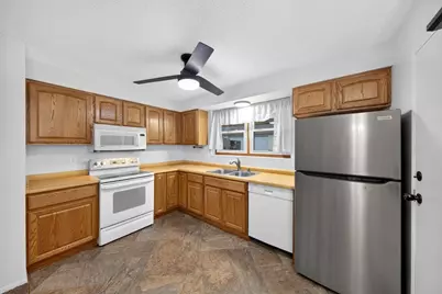 1903 Greenview Place SW #1, Rochester, MN 55902 - Photo 3