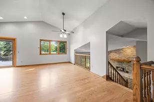 1762 Drake Dr, Eagan, MN 55122 - Photo 7