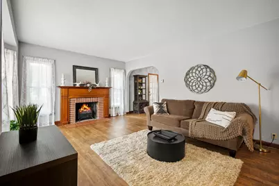 532 W Broadway Avenue, Forest Lake, MN 55025 - Photo 3