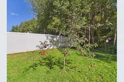 38377 Hunters Ridge Trail, North Branch, MN 55056 - Photo 31