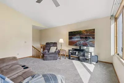 11910 44th Avenue N, Plymouth, MN 55442 - Photo 7