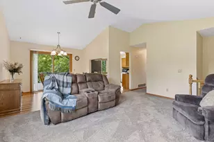 11910 44th Ave N, Plymouth, MN 55442 - Photo 7