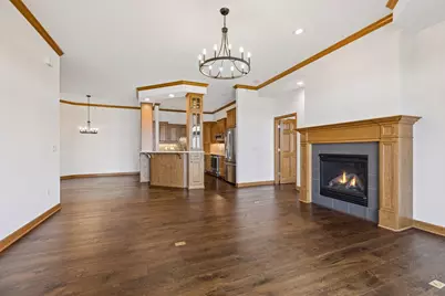 1776 Stieger Lake Lane #409, Victoria, MN 55386 - Photo 7