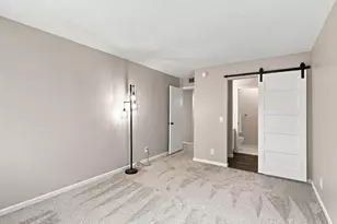 132 Demont Ave E, Little Canada, MN 55117 - Photo 15