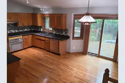 1621 Knox Circle, Burnsville, MN 55337 - Photo 9