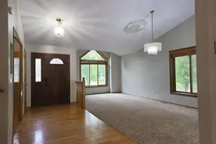 1621 Knox Cir, Burnsville, MN 55337 - Photo 5