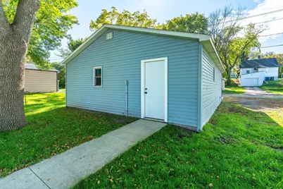 514 E Hampden Avenue, Fergus Falls, MN 56537 - Photo 13