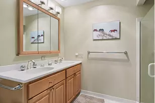 991 Caren Ct, Mendota Heights, MN 55118 - Photo 25