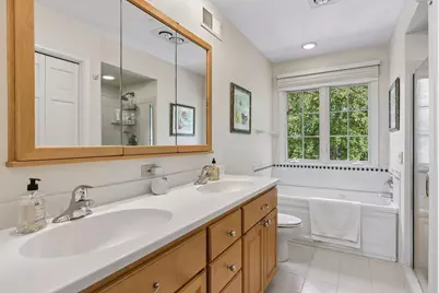 991 Caren Court, Mendota Heights, MN 55118 - Photo 33