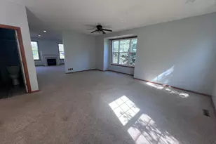 15715 Fox Cir, Apple Valley, MN 55124 - Photo 3