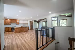 21000 Hwy 9 NE, New London, MN 56273 - Photo 19
