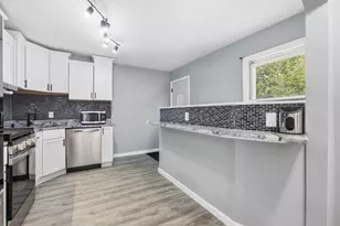 2423 Quincy St NE, Minneapolis, MN 55418 - Photo 23