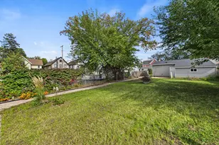 2423 Quincy St NE, Minneapolis, MN 55418 - Photo 45