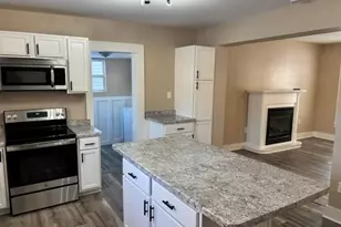 517 7th St E, Hastings, MN 55033 - Photo 3