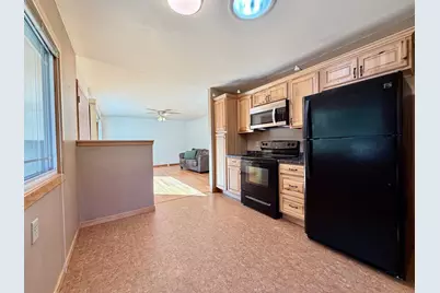 308 2nd Street SE, Pelican Rapids, MN 56572 - Photo 13