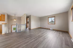 103 6th Ave NW, Dodge Center, MN 55927 - Photo 11