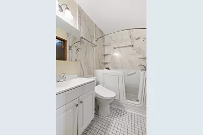 135 Viking Drive E #117, Little Canada, MN 55117 - Photo 17