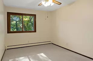 135 Viking Dr E, Little Canada, MN 55117 - Photo 9