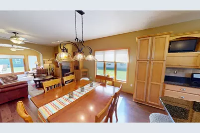 1718 Hale Drive, Albert Lea, MN 56007 - Photo 5