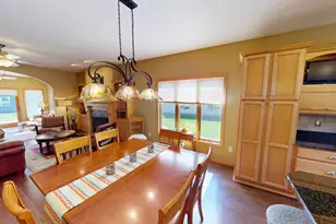 1718 Hale Dr, Albert Lea, MN 56007 - Photo 5