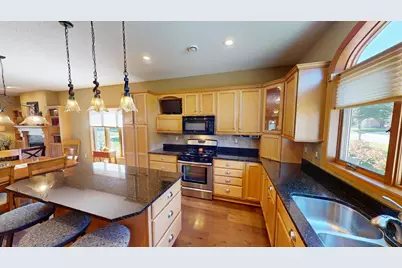 1718 Hale Drive, Albert Lea, MN 56007 - Photo 3