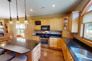 1718 Hale Dr, Albert Lea, MN 56007 - Photo 3