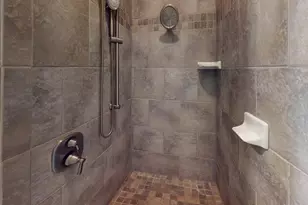 1718 Hale Dr, Albert Lea, MN 56007 - Photo 19