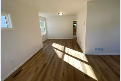 1530 3rd Street NE, Rochester, MN 55906 - Photo 3