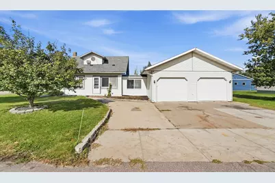 218 Cedar Street S, Grey Eagle, MN 56336 - Photo 1