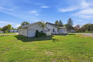 218 Cedar St S, Grey Eagle, MN 56336 - Photo 3