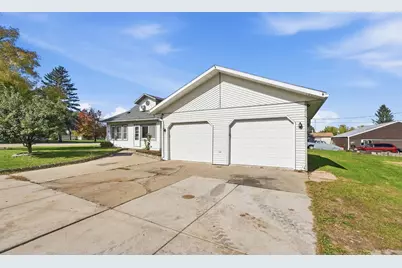 218 Cedar Street S, Grey Eagle, MN 56336 - Photo 13