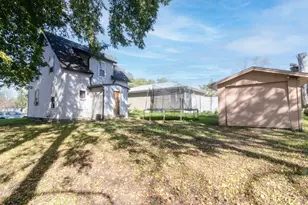825 W Clark St, Albert Lea, MN 56007 - Photo 9