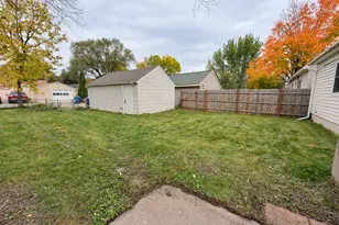 1041 17th Ave S, Saint Cloud, MN 56301 - Photo 27