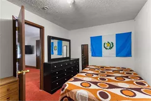 2313 Polk St NE, Minneapolis, MN 55418 - Photo 15