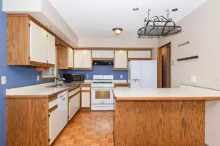 5466 Otter View Ct, White Bear Lake, MN 55110 - Photo 5
