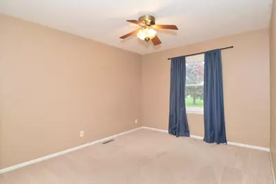 5466 Otter View Court, White Bear Lake, MN 55110 - Photo 9