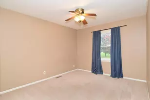 5466 Otter View Ct, White Bear Lake, MN 55110 - Photo 9