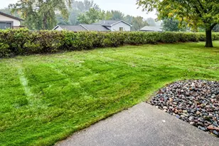 10394 Balsam Ln, Eden Prairie, MN 55347 - Photo 33