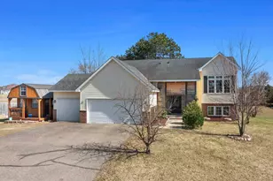 12904 7th Ave S, Zimmerman, MN 55398 - Photo 3