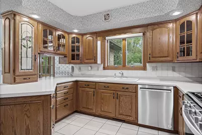 525 S 14th Street, La Crescent, MN 55947 - Photo 13