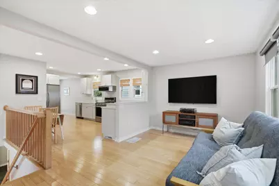 1264 Hoyt Avenue W, Saint Paul, MN 55108 - Photo 5