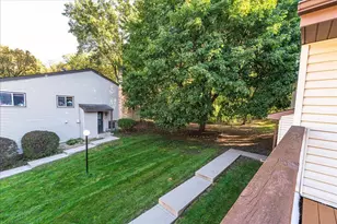 299 River Woods Ln, Burnsville, MN 55337 - Photo 37
