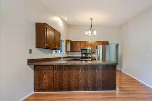 299 River Woods Ln, Burnsville, MN 55337 - Photo 17