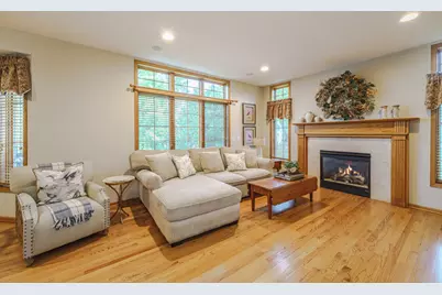 13563 Foxberry Road, Savage, MN 55378 - Photo 11