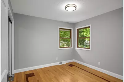 11004 Oak Knoll Terrace, Minnetonka, MN 55305 - Photo 11