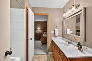5424 Sanibel Dr, Minnetonka, MN 55343 - Photo 29